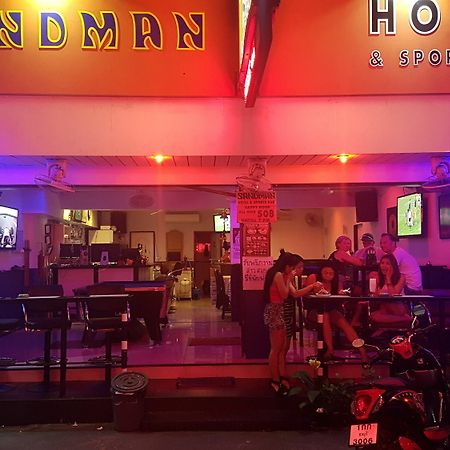Sandman Hotel & Sports Bar Паттая Екстер'єр фото